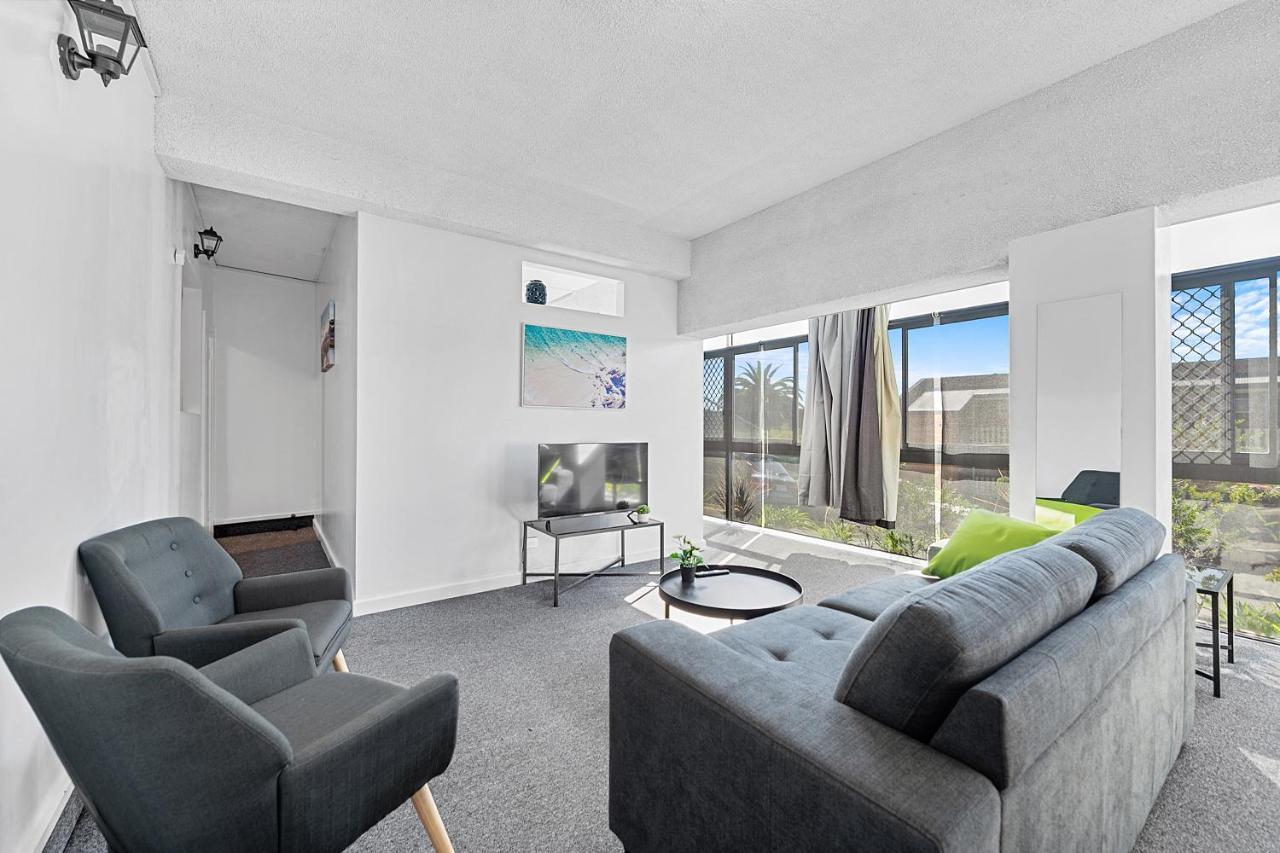 Hotel Coach House Launceston Extérieur photo