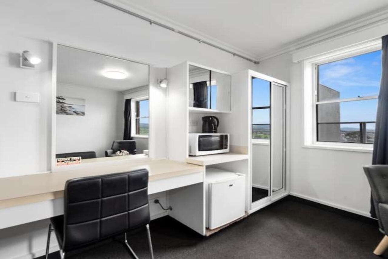 Hotel Coach House Launceston Extérieur photo