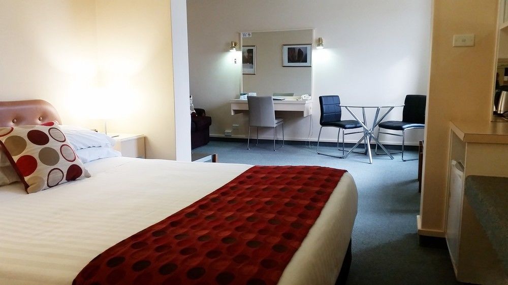 Hotel Coach House Launceston Extérieur photo